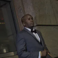Ralo the Pimpを聴いたり、ミュージックビデオを鑑賞したり、経歴やツアー日程などを確認したりしましょう！