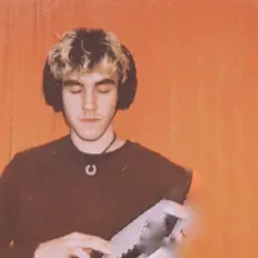 Ascolta Kai Miles, guarda video musicali, leggi la biografia, vedi le date del tour & altro!