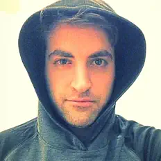 Poslechněte si interpreta JC the Imperial, sledujte hudební videa, přečtěte si životopis, podívejte se na data turné a další informace.