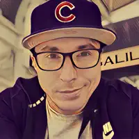 Hör dir undefined an, schau dir Musikvideos an, lies die Biografie, finde Tourdaten und mehr!