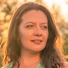 Écoutez Dawn Boudreau, regardez des vidéoclips, lisez la biographie, consultez les dates de tournée et plus encore !