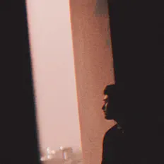 收听 Alaska Walk、观看音乐视频、阅读小传、查看巡演日期等 ！
