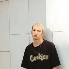 Listen to Luca Phillips, watch music videos, read bio, see tour dates & more!