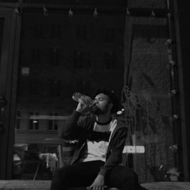 Tag Min Hånd Josh Ayo