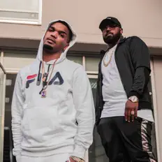 聆聽 ATOMO、觀看音樂影片、閱讀小傳、查看巡演日期等！