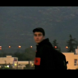 Dist it (feat. Troubles all around me) Stolen Mic