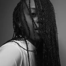 Ascolta Stacey Sarpong, guarda video musicali, leggi la biografia, vedi le date del tour & altro!