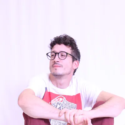 Listen to Siero, watch music videos, read bio, see tour dates & more!