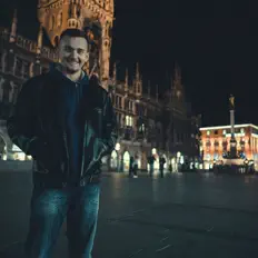 Écoutez LS 089, regardez des vidéoclips, lisez la biographie, consultez les dates de tournée et plus encore !