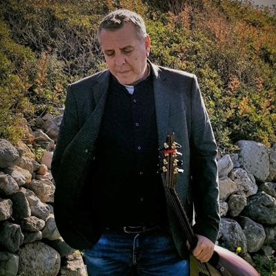 Triantafilia (feat. Pantelis Thalassinos) - Single