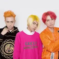 收听 E-Kids、观看音乐视频、阅读小传、查看巡演日期等 ！