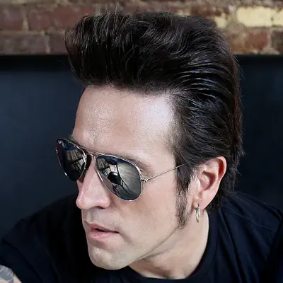 Listen to Tommy London, watch music videos, read bio, see tour dates & more!