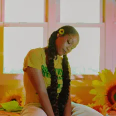 Just Liv을(를) 듣고, 뮤직 비디오를 보고, 약력을 읽고, 투어 일정 등을 확인하세요!