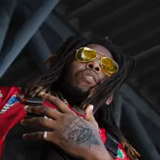 Listen to Stackztootrill, watch music videos, read bio, see tour dates & more!