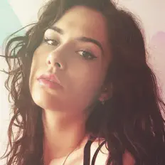 Anna Greenを聴いたり、ミュージックビデオを鑑賞したり、経歴やツアー日程などを確認したりしましょう！