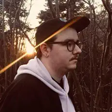 Escucha a Tomsaw, mira videos musicales, lee su biografía, consulta las fechas de las gira y más.