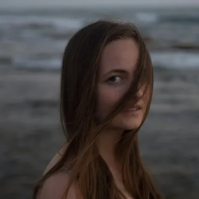 Listen to Bonnie Lisbeth, watch music videos, read bio, see tour dates & more!