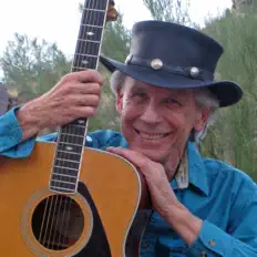 Ouve Frank Fara, vê vídeos de música, lê a biografia, vê as datas da digressão e muito mais!