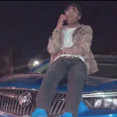 Ouve Rich Flair, vê vídeos de música, lê a biografia, vê as datas da digressão e muito mais!