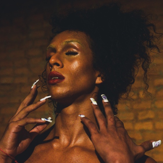 Cover artwork for Mulher