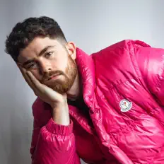 Tigranを聴いたり、ミュージックビデオを鑑賞したり、経歴やツアー日程などを確認したりしましょう！