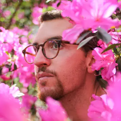 Listen to Aaron Cormier, watch music videos, read bio, see tour dates & more!