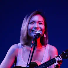 收听 ukewithnix、观看音乐视频、阅读小传、查看巡演日期等 ！