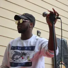 Posłuchaj wykonawcy Hi I'm Coffey, obejrzyj teledyski, przeczytaj biografię, zobacz daty tras koncertowych i nie tylko!