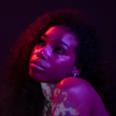 Escucha a Rebecca Logan, mira videos musicales, lee su biografía, consulta las fechas de las gira y más.