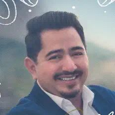 聆聽 Carlos Macias、觀看音樂影片、閱讀小傳、查看巡演日期等！