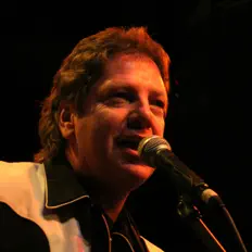 Posłuchaj wykonawcy Danny Britt, obejrzyj teledyski, przeczytaj biografię, zobacz daty tras koncertowych i nie tylko!