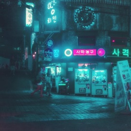 3 or 4 Girls W4SH & Ninetyfour