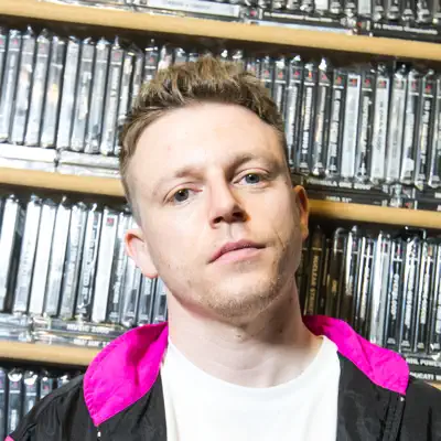 Listen to Nineties Boy, watch music videos, read bio, see tour dates & more!