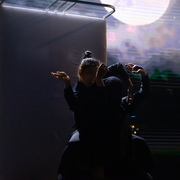 NEP (feat. Toyen Crew & Le Tich ky)
