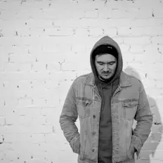 Ακούστε περιεχόμενο από Maik, παρακολουθήστε μουσικά βίντεο, διαβάστε το βιογραφικό, δείτε ημερομηνίες περιοδείας, και πολλά ακόμη!