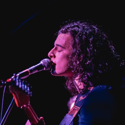 Listen to Juan Diego Triviño, watch music videos, read bio, see tour dates & more!