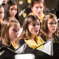 Ascolta Schola Cantorum Leipzig, guarda video musicali, leggi la biografia, vedi le date del tour & altro!