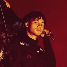 Kaidd을(를) 듣고, 뮤직 비디오를 보고, 약력을 읽고, 투어 일정 등을 확인하세요!