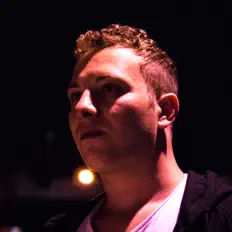 Listen to Emdey, watch music videos, read bio, see tour dates & more!
