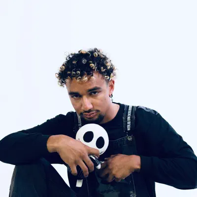 Listen to 9d5, watch music videos, read bio, see tour dates & more!