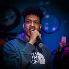 Ouve $wift Musik, vê vídeos de música, lê a biografia, vê as datas da digressão e muito mais!