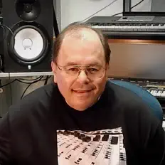 收听 Ed Hartman、观看音乐视频、阅读小传、查看巡演日期等 ！