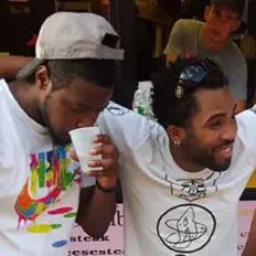 Ascolta TiTan, guarda video musicali, leggi la biografia, vedi le date del tour & altro!