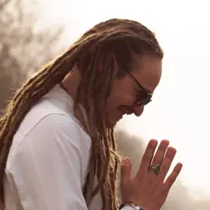 收听 Galup、观看音乐视频、阅读小传、查看巡演日期等 ！