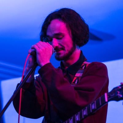 Listen to Sam Robson, watch music videos, read bio, see tour dates & more!