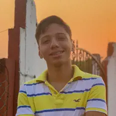 Escucha a DJ Lencho, mira videos musicales, lee su biografía, consulta las fechas de las gira y más.