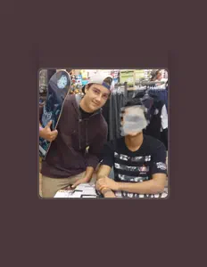 Écoutez Dow Dickheads, regardez des vidéoclips, lisez la biographie, consultez les dates de tournée et plus encore !