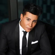 收听 Eduardo Antonio、观看音乐视频、阅读小传、查看巡演日期等 ！