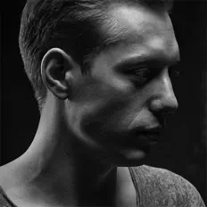 Bloom dinle, müzik videolarını izle, biyografisini oku, tur tarihlerini ve daha fazlasını gör!