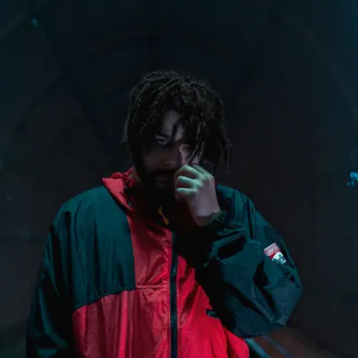 Listen to Izzynyce, watch music videos, read bio, see tour dates & more!